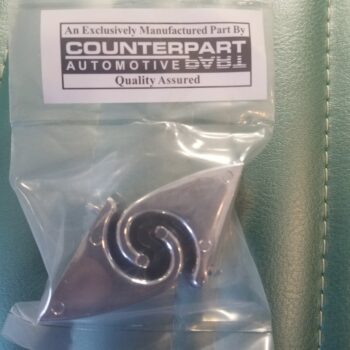 67-72 Sunvisor hook set (chrome)