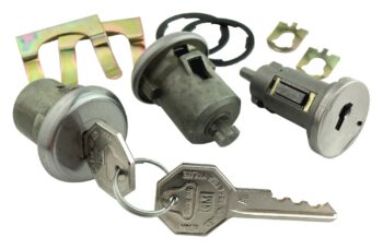 Ignition cylinder and door lock set w/octagon keys